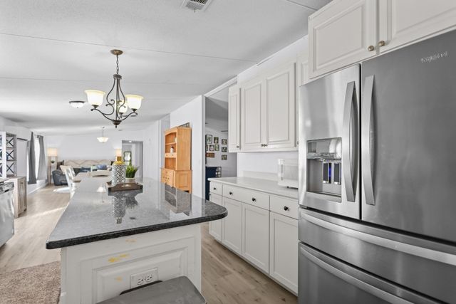 1820 Perry Lane Road, Brunswick, GA 31525