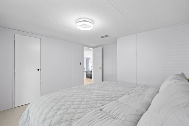 1820 Perry Lane Road, Brunswick, GA 31525