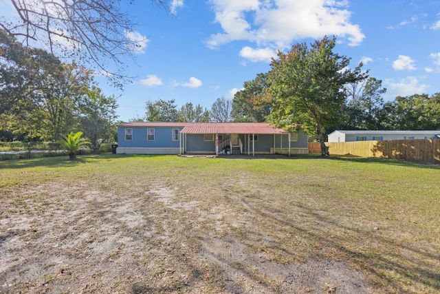 1820 Perry Lane Road, Brunswick, GA 31525