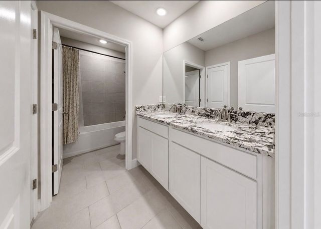 172 MANGROVE MANOR DRIVE, Apollo Beach, FL 33572