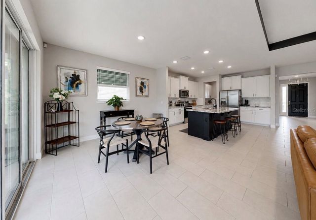 172 MANGROVE MANOR DRIVE, Apollo Beach, FL 33572