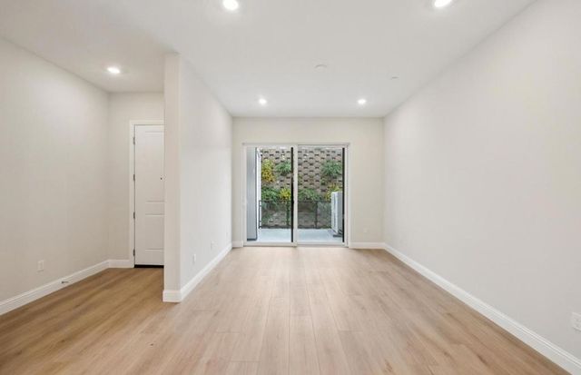 2449 Willow Way, San Mateo, CA 94403