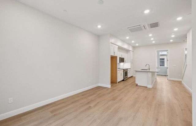 2449 Willow Way, San Mateo, CA 94403