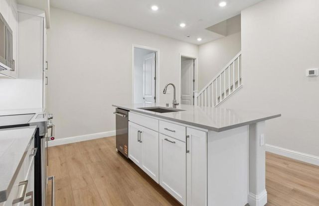 2449 Willow Way, San Mateo, CA 94403