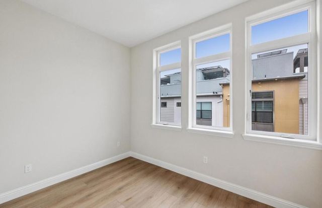 2449 Willow Way, San Mateo, CA 94403