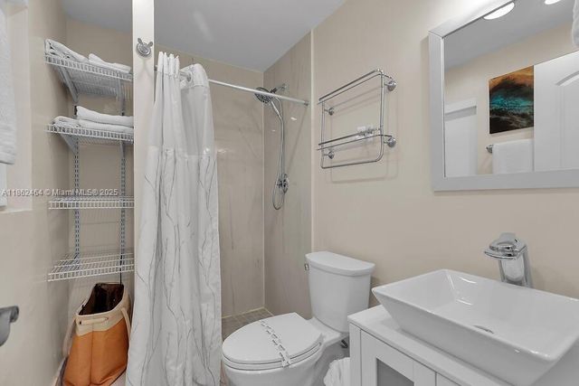 77340 OVERSEAS HWY, Islamorada, FL 33036