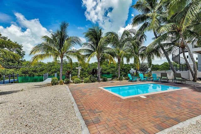 77340 OVERSEAS HWY, Islamorada, FL 33036