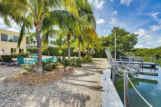 77340 OVERSEAS HWY, Islamorada, FL 33036