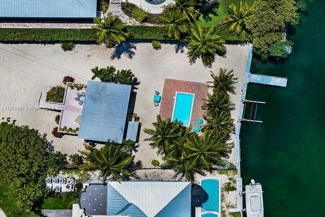 77340 OVERSEAS HWY, Islamorada, FL 33036