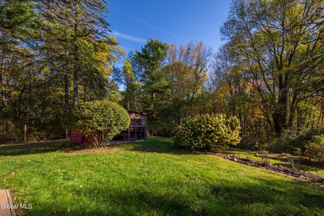 99 Blue Barns Road, Rexford, NY 12148