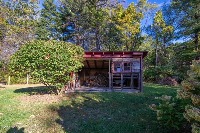 99 Blue Barns Road, Rexford, NY 12148