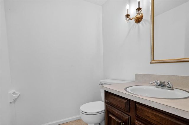 447 Cove Drive, Marietta, GA 30067