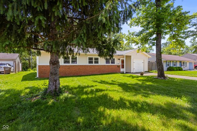 3067 Hawcreek Boulevard, Columbus, IN 47203