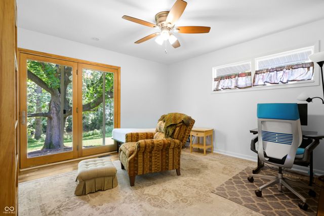3067 Hawcreek Boulevard, Columbus, IN 47203