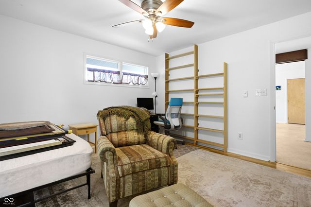 3067 Hawcreek Boulevard, Columbus, IN 47203
