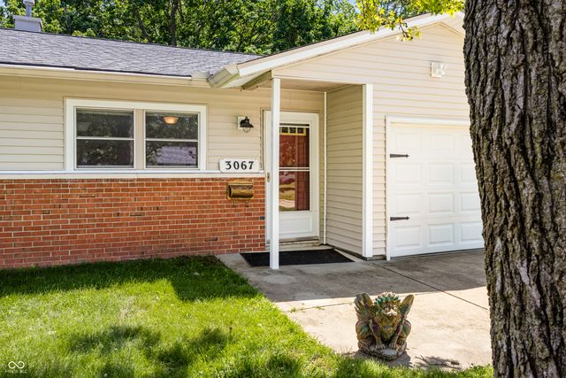 3067 Hawcreek Boulevard, Columbus, IN 47203