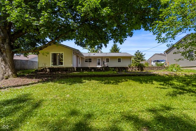 3067 Hawcreek Boulevard, Columbus, IN 47203