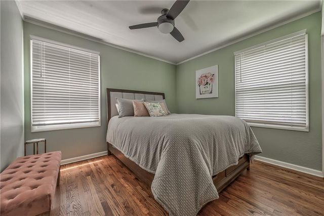 7101 Maple Street, Overland Park, KS 66204