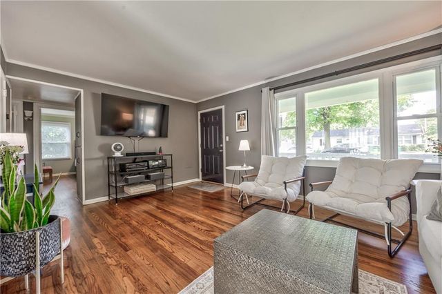 7101 Maple Street, Overland Park, KS 66204