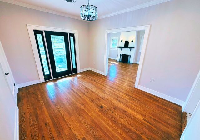 910 W Louisiana Ave, Midland, TX 79701