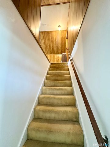 220 South Elm Street, Windsor Locks, CT 06096