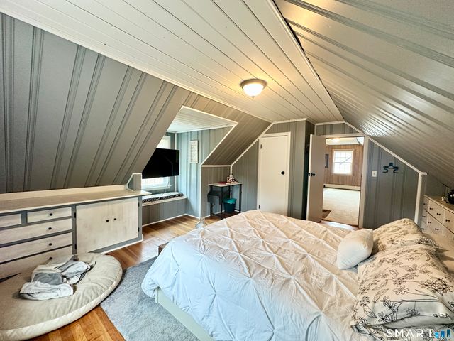 220 South Elm Street, Windsor Locks, CT 06096