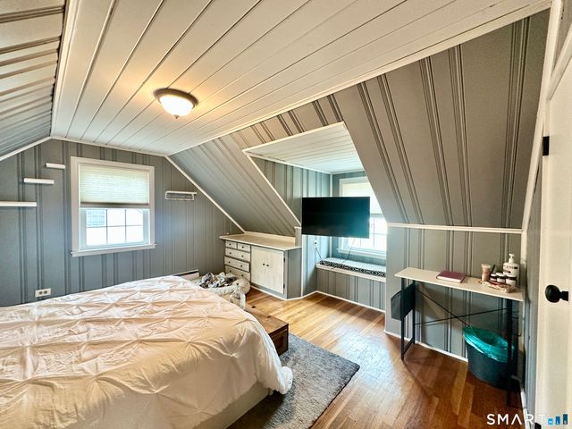 220 South Elm Street, Windsor Locks, CT 06096