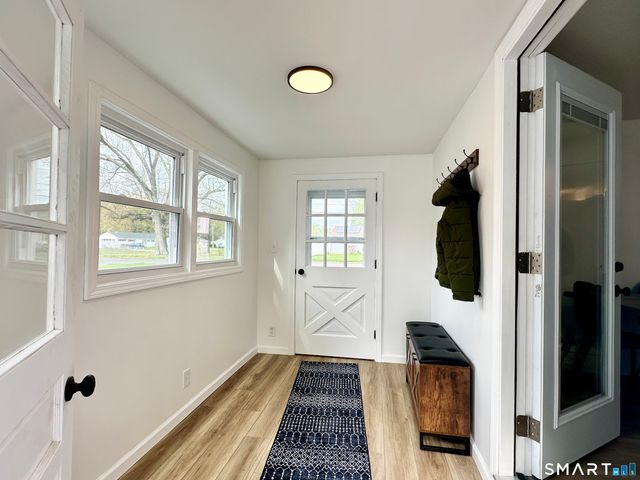 220 South Elm Street, Windsor Locks, CT 06096