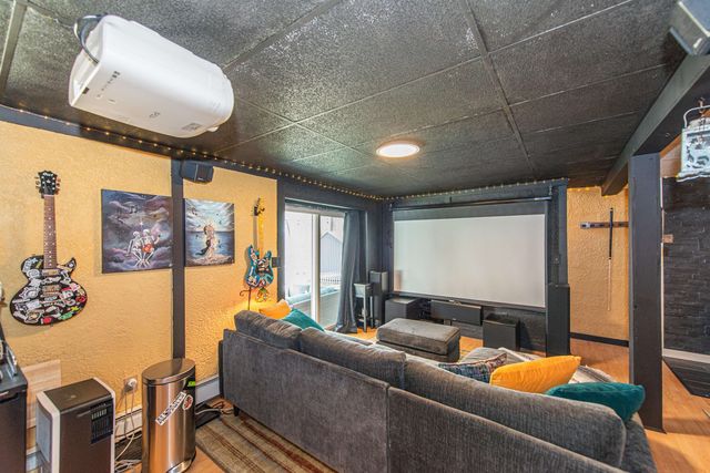 104 Lionshead Dr West, Wayne, NJ 07470