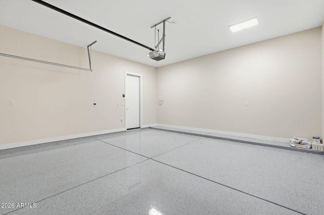 8006 W WHYMAN Avenue, Phoenix, AZ 85043