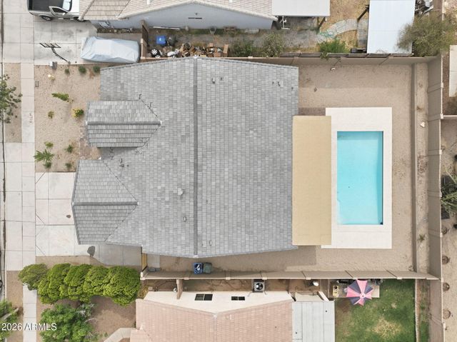 8006 W WHYMAN Avenue, Phoenix, AZ 85043