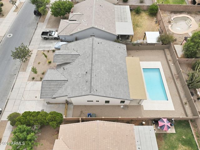 8006 W WHYMAN Avenue, Phoenix, AZ 85043