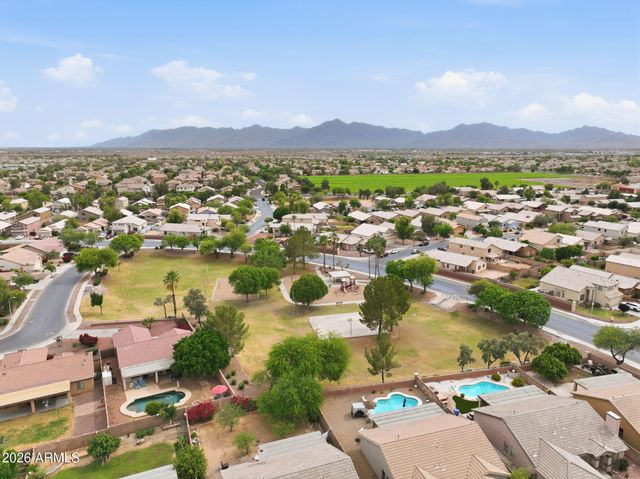 8006 W WHYMAN Avenue, Phoenix, AZ 85043