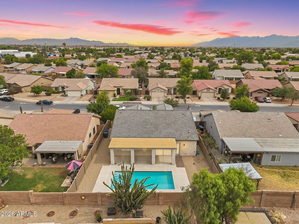 8006 W WHYMAN Avenue, Phoenix, AZ 85043 — photo 2