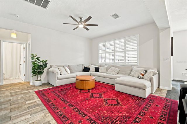 428 CHIMNEY ROCK DRIVE, Ruskin, FL 33570