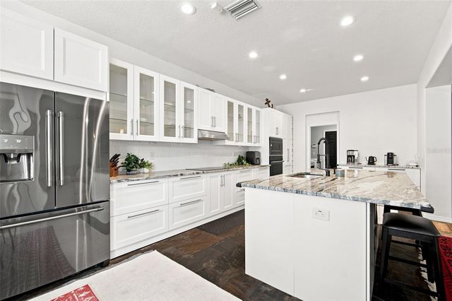 428 CHIMNEY ROCK DRIVE, Ruskin, FL 33570