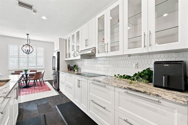 428 CHIMNEY ROCK DRIVE, Ruskin, FL 33570