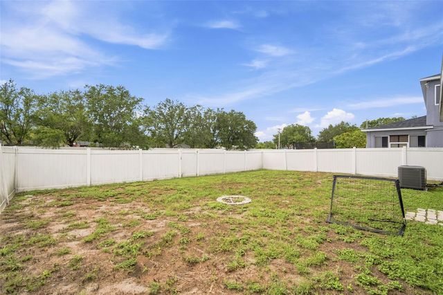 428 CHIMNEY ROCK DRIVE, Ruskin, FL 33570