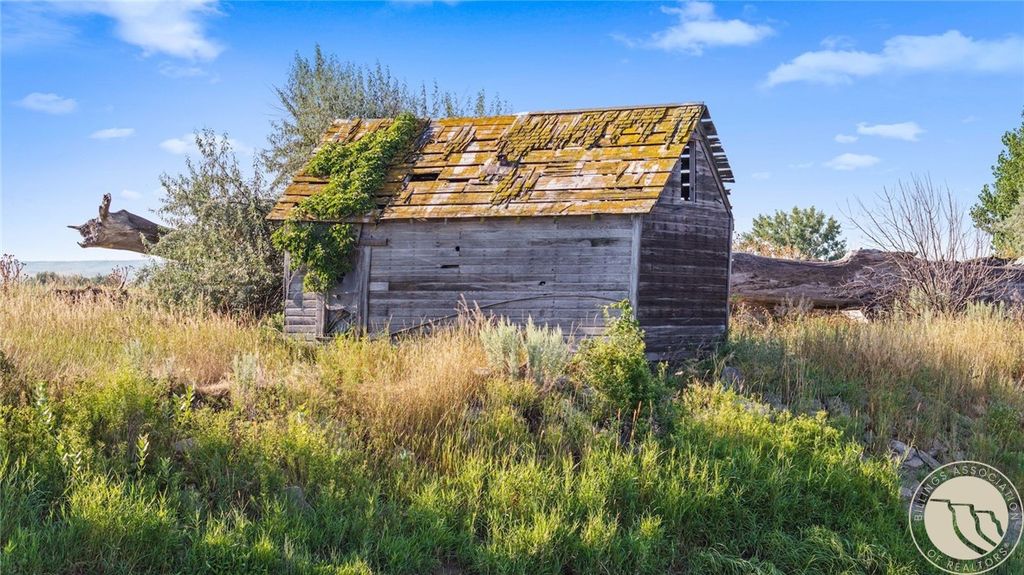 2573 Road 8, Huntley, MT 59088 photo 32