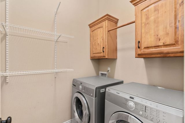 5980 S Mccann Ave, Springfield, MO 65804