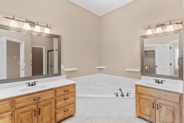 5980 S Mccann Ave, Springfield, MO 65804