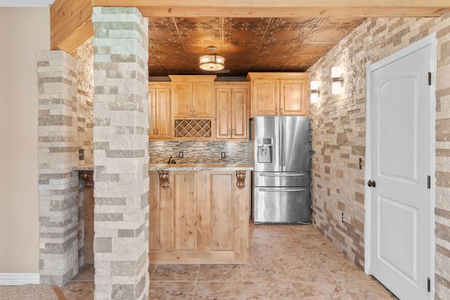 5980 S Mccann Ave, Springfield, MO 65804