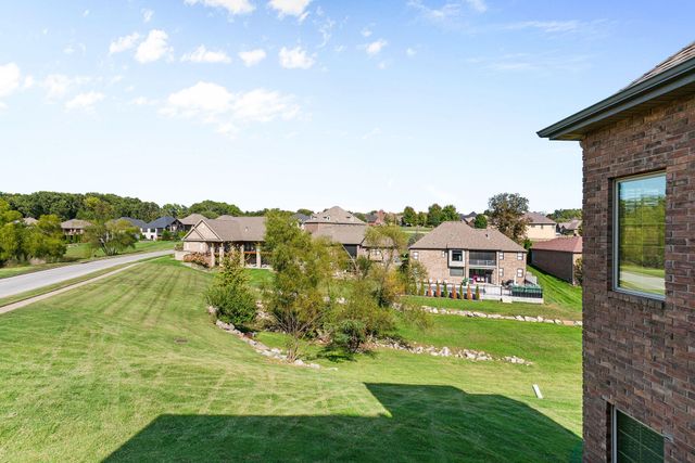 5980 S Mccann Ave, Springfield, MO 65804