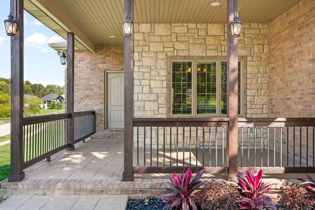 5980 S Mccann Ave, Springfield, MO 65804