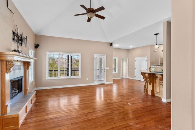 5980 S Mccann Ave, Springfield, MO 65804