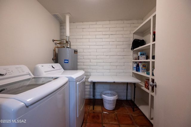 5701 E Glenn St Apt 5, Tucson, AZ 85712