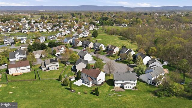18106 BULLOCK CT, Hagerstown, MD 21740