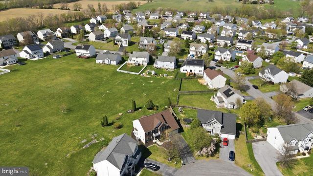 18106 BULLOCK CT, Hagerstown, MD 21740