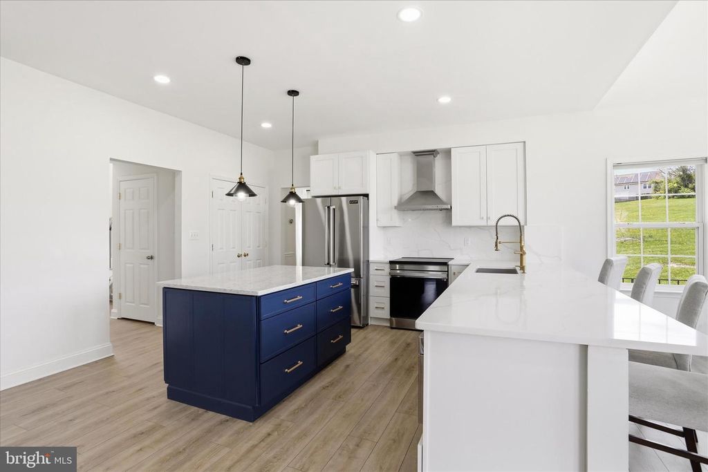 Image 13 of property listing at 18106 BULLOCK CT, Hagerstown, MD 21740