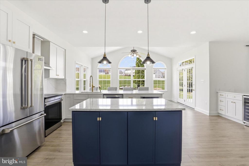 Image 15 of property listing at 18106 BULLOCK CT, Hagerstown, MD 21740